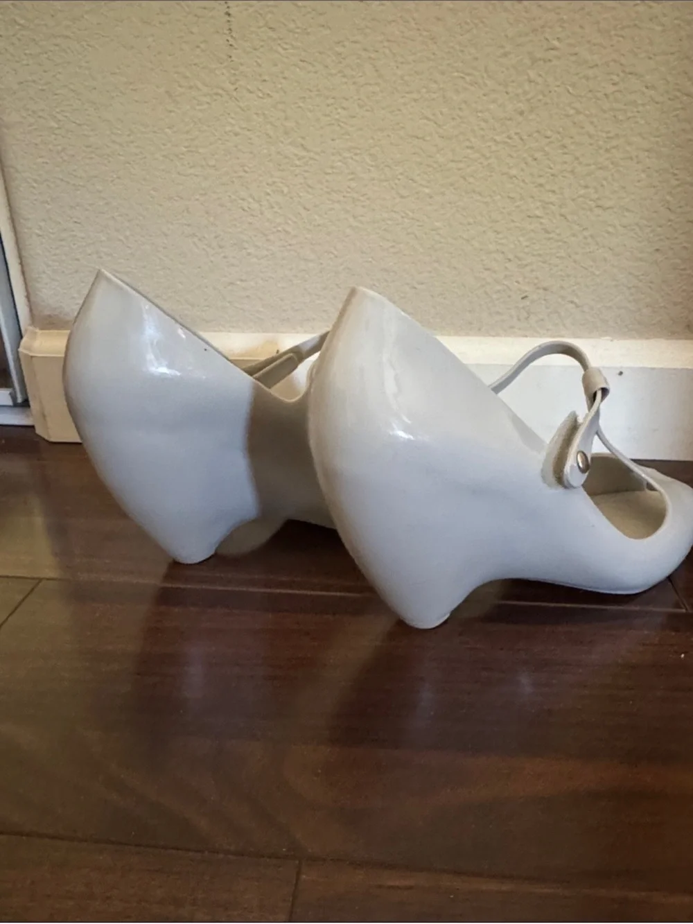 Melissa off white Peep-Toe T-Strap Wedge